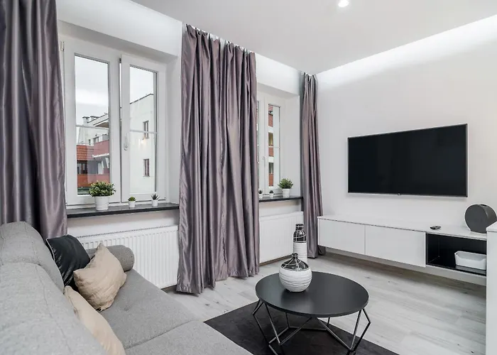 Beautiful Wrocloft By Renters Apartament